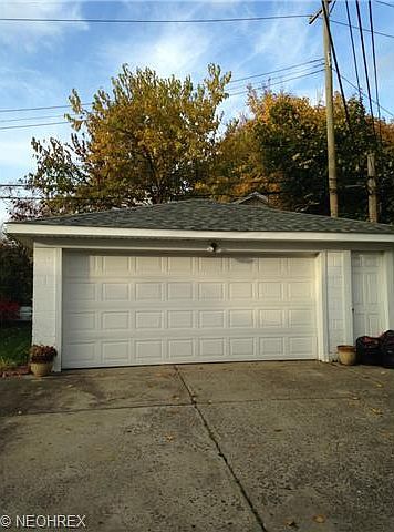 2nd image of 11913 Princeton Ave