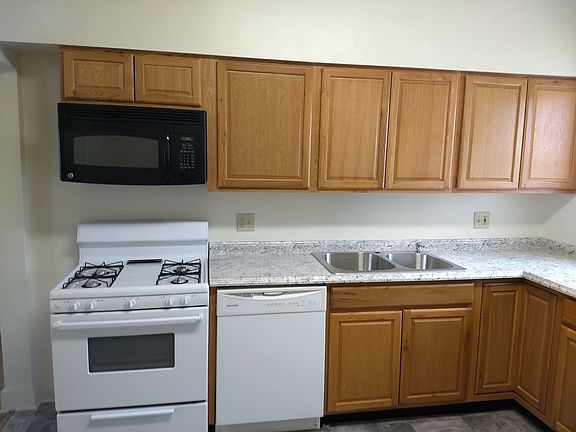 5th image of 21 E 18th Ave APT C