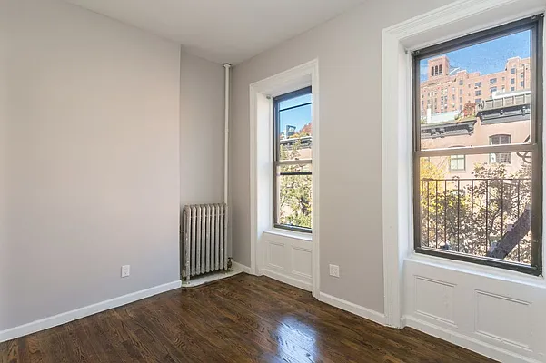 Rented by MNS | media 24