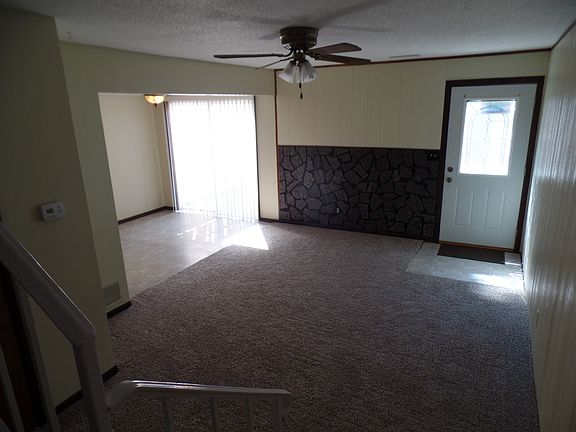 4th image of 2812 Del Prado Dr