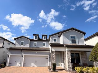 9070 Woodland Forest Rd, Orlando, FL 32836