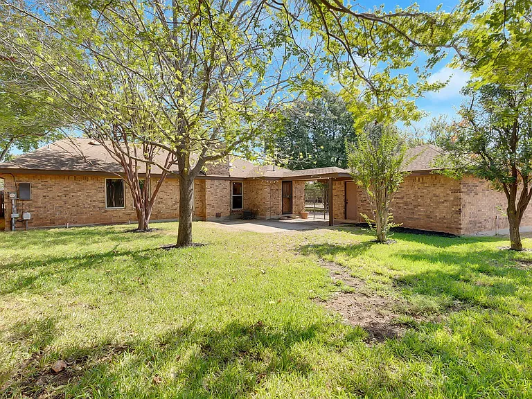5309 Beckett Cir — Photo 68