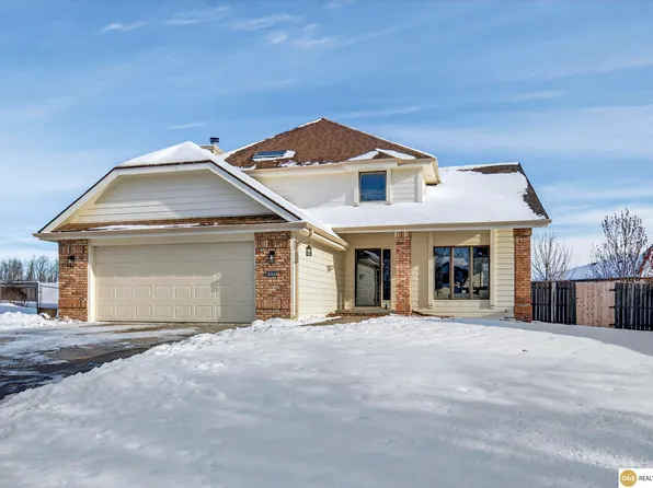 4609 S 154th Avenue Cir, Omaha, NE 68137