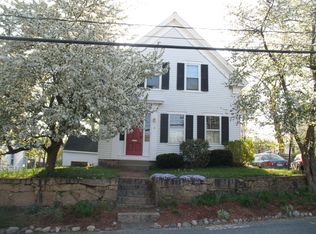 11 Fruit St, Holliston, MA 01746