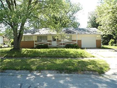 303 N Grace Ave photo 1