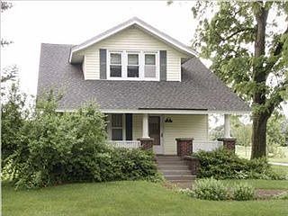 1st image of 6862 Brewer Ave NE