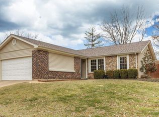 379 Novara Dr, Ballwin, MO 63021