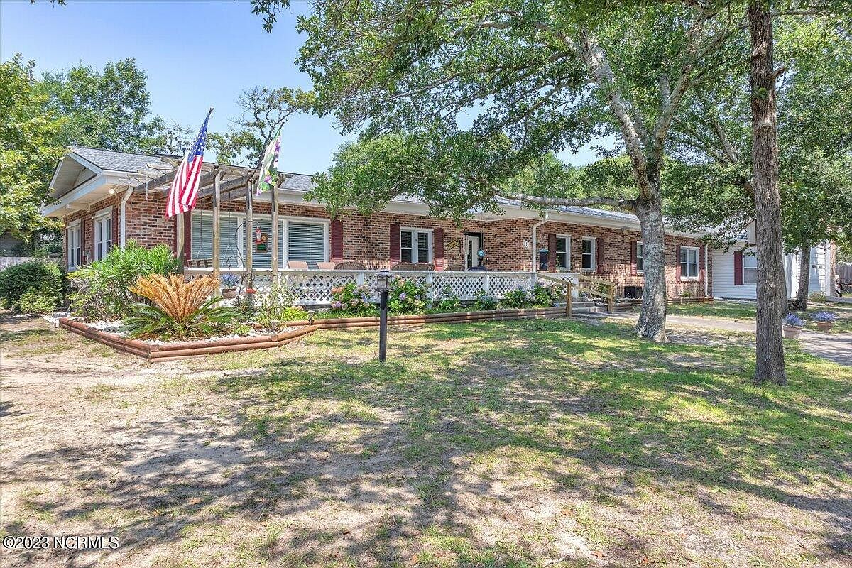 101 NE 64th Street, Oak Island, NC 28465 Zillow