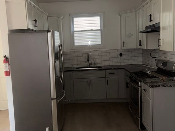 4th image of 102 Lafayette St Floor 1
