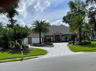 696 Shipwatch Dr E, Jacksonville, FL 32225