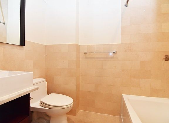 5th image of 527 W 141st St #55