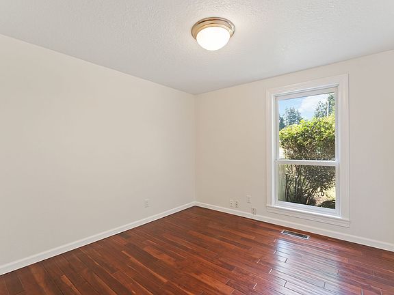 5th image of 7530 SW Lotus Blossom Pl