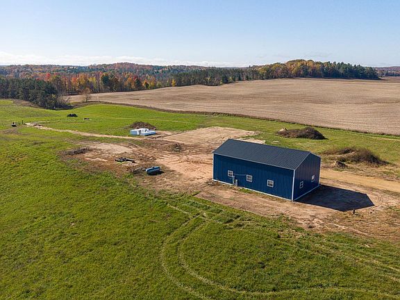 4th image of 8283 Goldhorn Rd