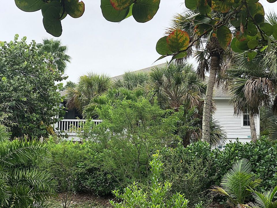 1st image of 450 Leather Fern Pl