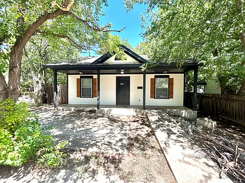 1208 Maple Ave #B Photo 1