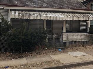 855 Railroad St, Mc Kees Rocks, PA 15136