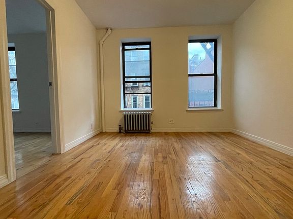 3rd image of 226 E 83rd St #3FW
