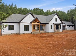 5089 Hidden Forest Dr, Denver, NC 28037
