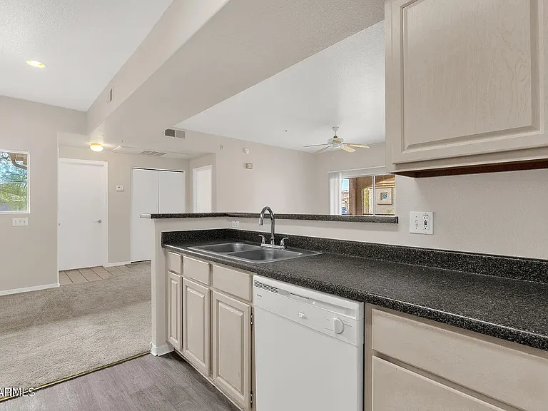 13700 N Fountain Hills Blvd #206-B — Photo 20