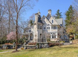 605 E Beverley St, Staunton, VA 24401