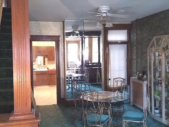 2nd image of 719 Chestnut Ave