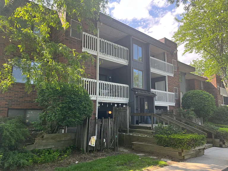 709 Fieldstone Ct #7 — Photo 13
