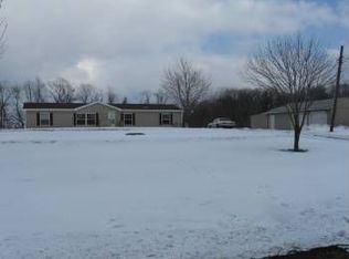 138 Francis Dr, Georgetown, PA 15043