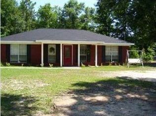 316 Sioux Ave, Satsuma, AL 36572
