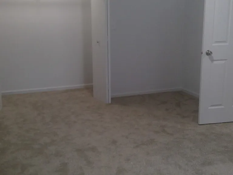 413 & 415 Avondale Dr #413 — Photo 7