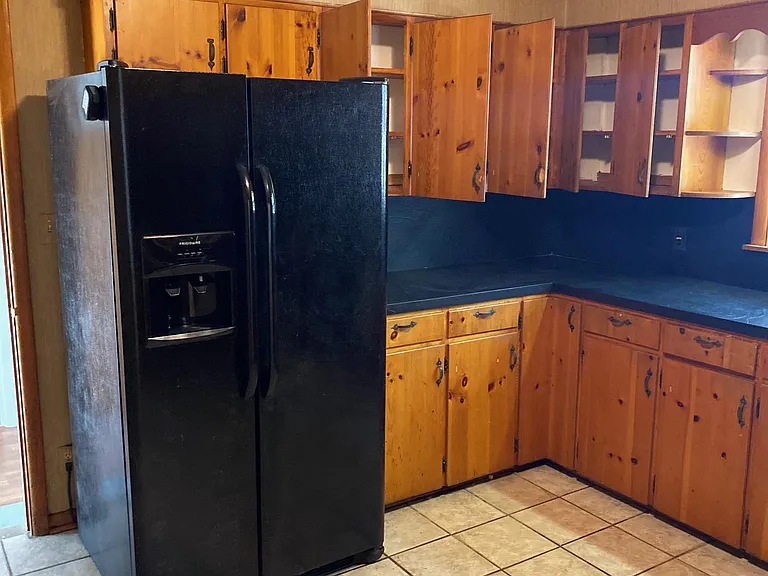305 Walnut Ln — Photo 10