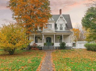 202 Washington St, New Glasgow, NS B2H 3L8