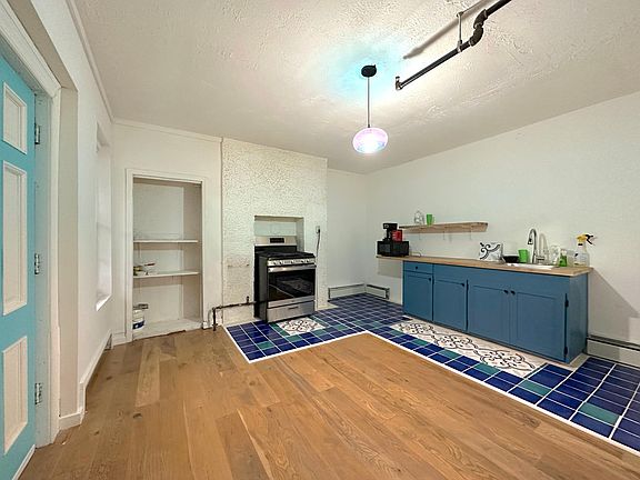 5th image of 58 Dubois St #6