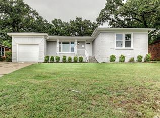 924 Walter St, Bedford, TX 76022