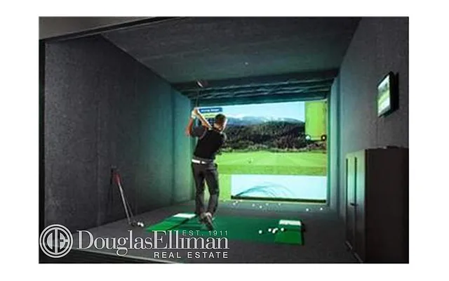 Rented by Douglas Elliman | media 28