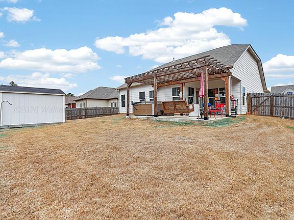 2nd image of 210 Shepherds Loop