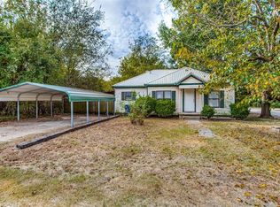 108 2nd St, Valley View, TX 76272