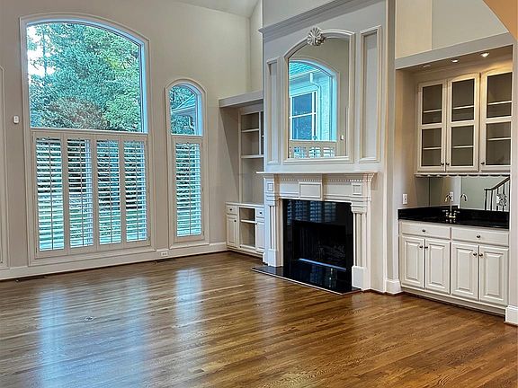 4th image of 5523 Challis View Ln