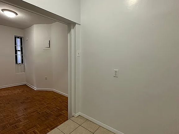 5th image of 412 W 56th St #7RE