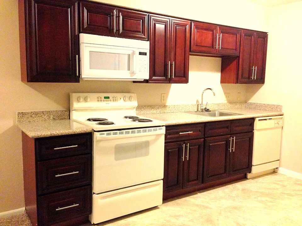 1st image of 4201 Belvedere St APT 210