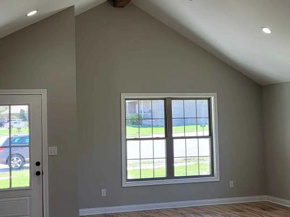 2nd image of 330 Bocote Dr