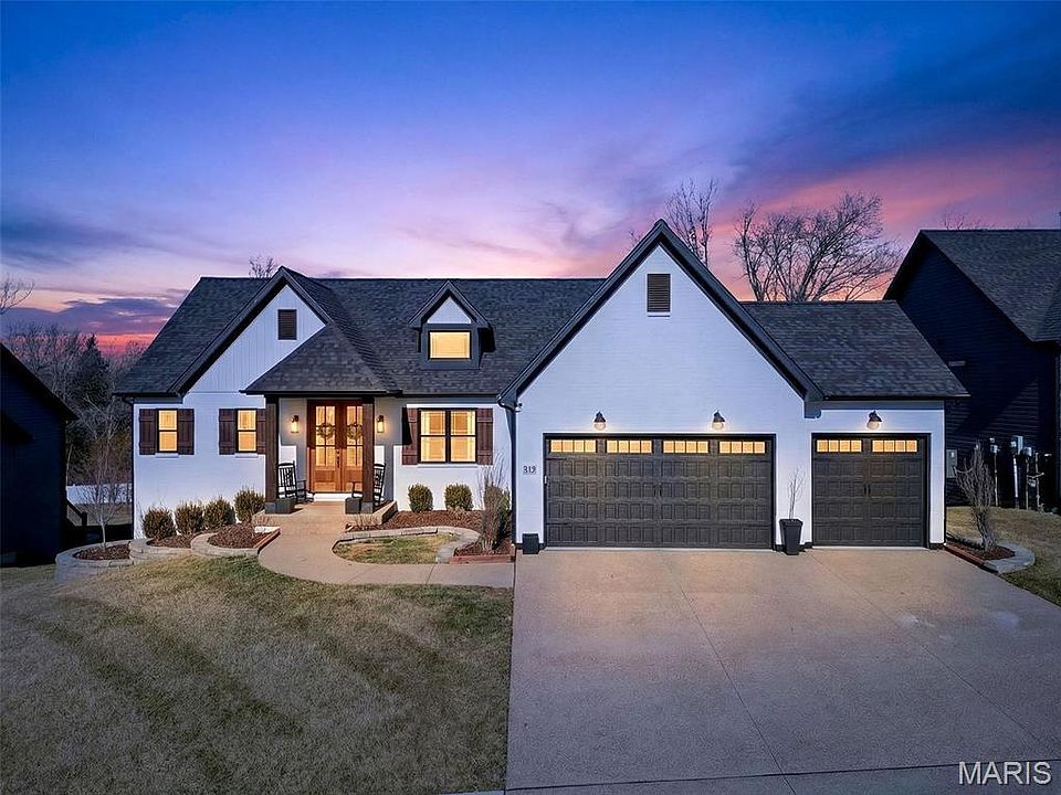 1st image of 519 Stonewolf Creek Dr
