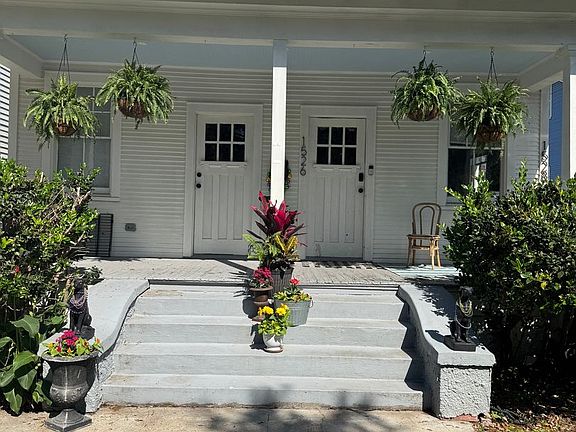 2nd image of 1526 Hillary St #1526