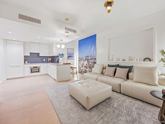 5th image of 58-01 Queens Boulevard #8D