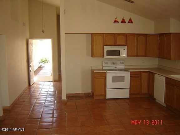 4th image of 2302 N 87th Ter