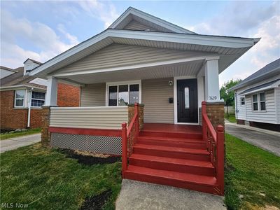7619 Snow Rd, Parma, OH, 44129