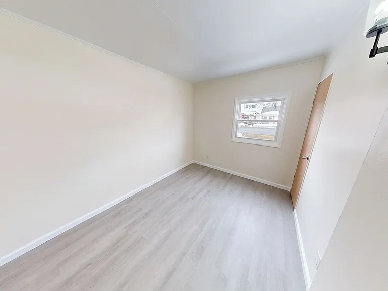 13 Hawley Ave — Photo 13