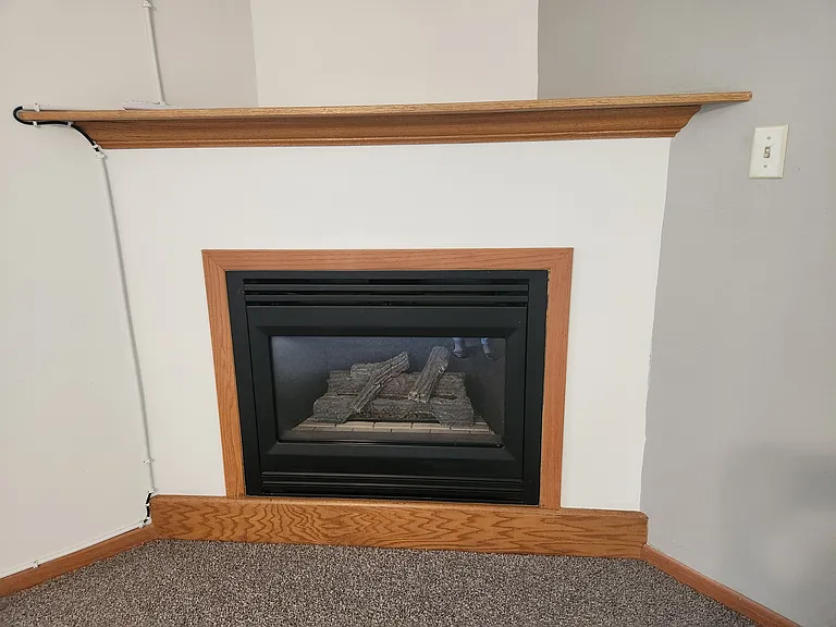 410-12 Twin Oak Dr #14 — Photo 11