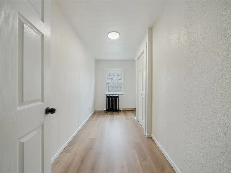2321 Eccles St #2 — Photo 6