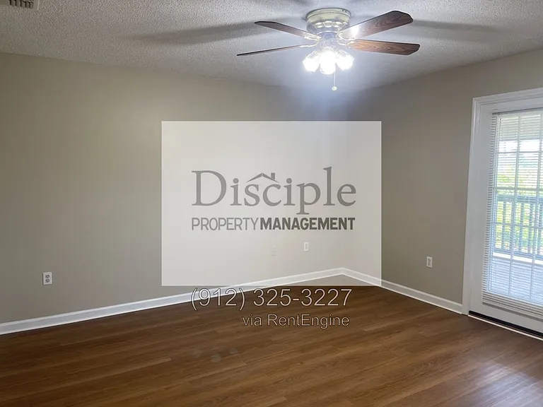 22 E Dubois St #7B — Photo 5