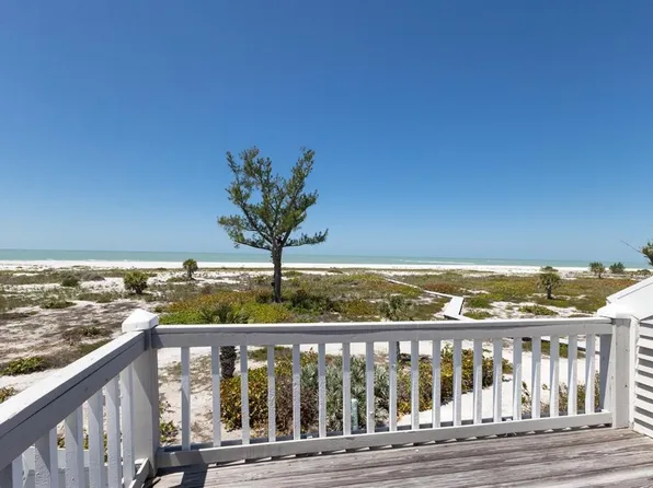 17 Seawatch Dr, Boca Grande, FL 33921